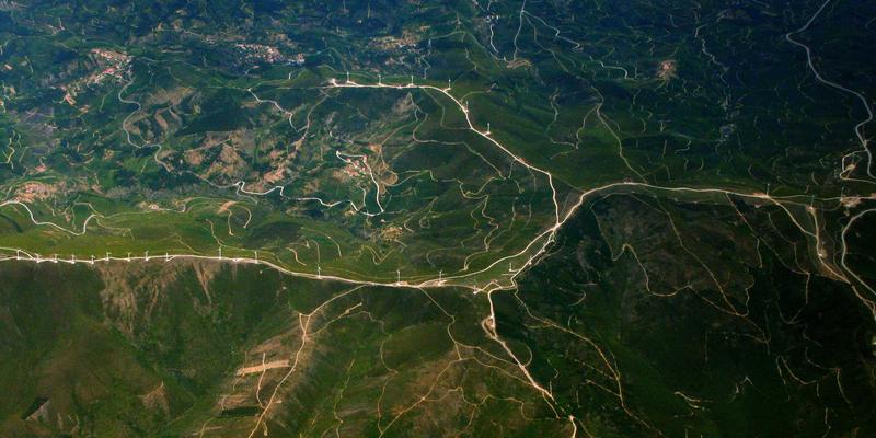 传感器与嵌入式系统：物联网如何重塑冷链物流的温湿度监控与预警