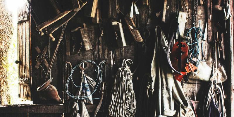 智能硬件、物联网与人工智能硬件：驱动万物智联的三驾马车